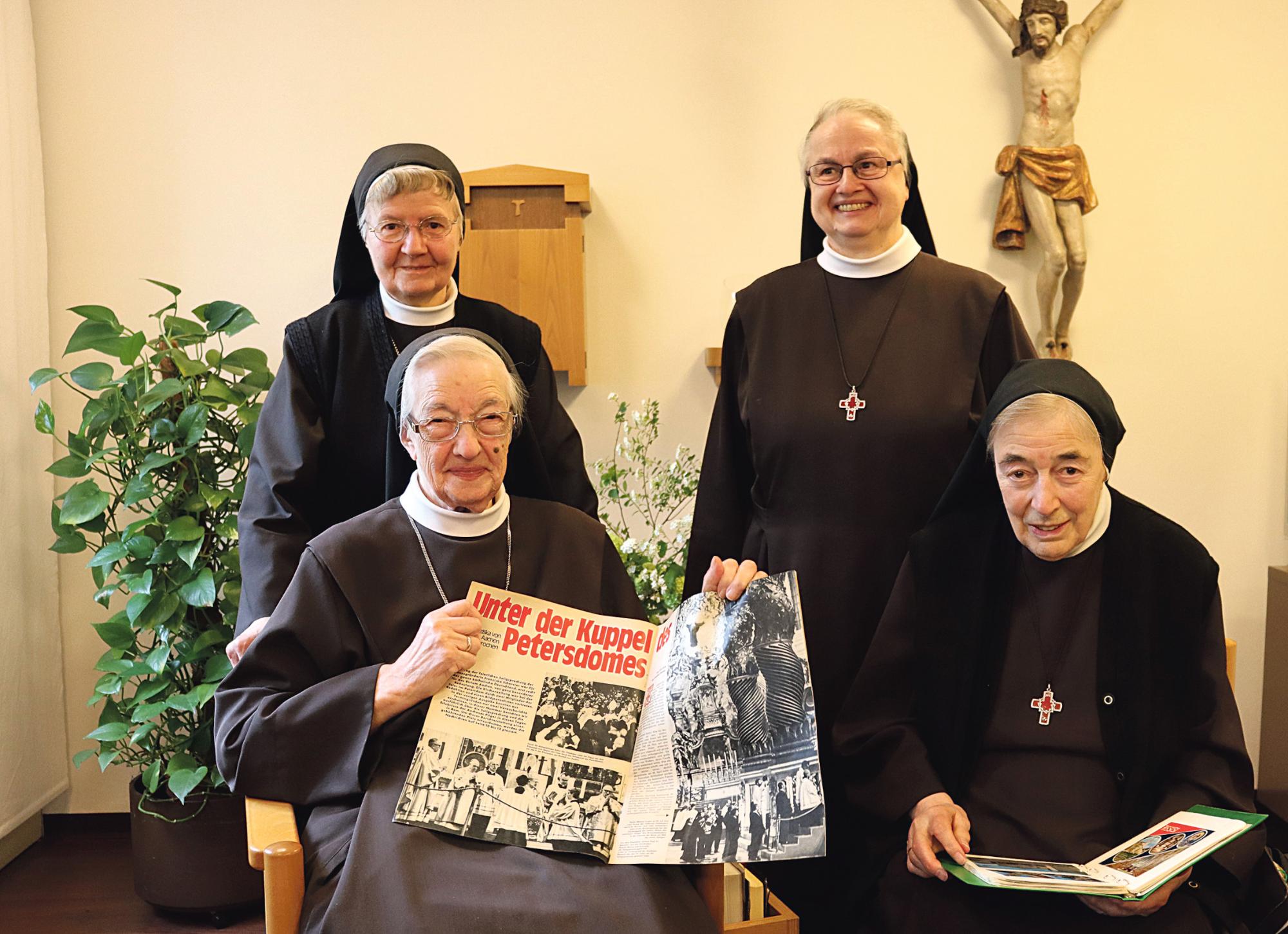 Gruppenbild Schwestern von Arme-Schwestern-vom-heiligen-Franziskus